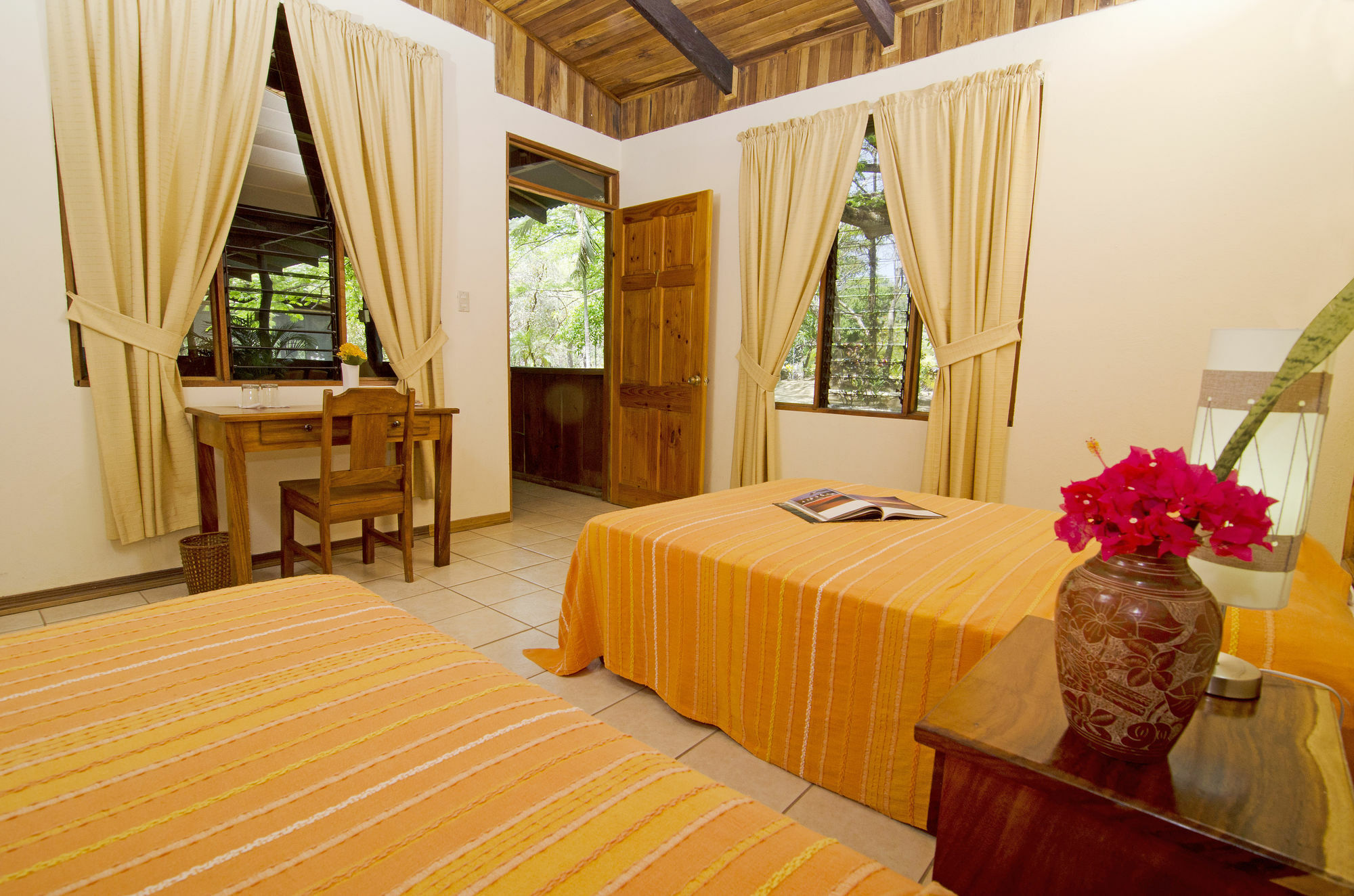 Rancho Curubande Lodge Либерия Экстерьер фото